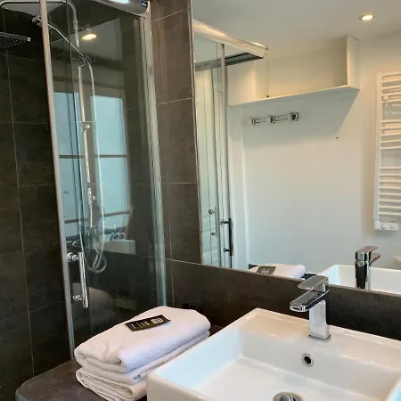 Apartamento Lovely At Ile Saint-louis Paris