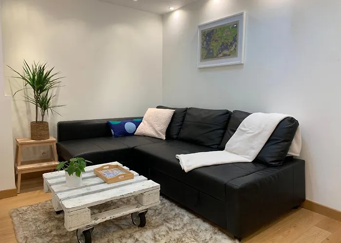 Lovely At Ile Saint-louis * Paris