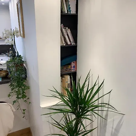 Lovely At Ile Saint-louis 파리